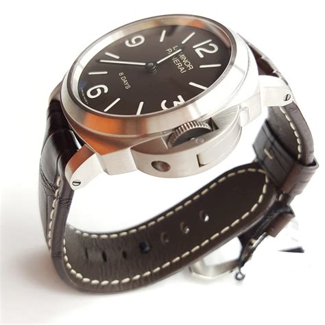 panerai luminor base 8 days titanium|Pre.